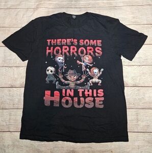 There's some horrors in this house funny Halloween graphic tee shirt